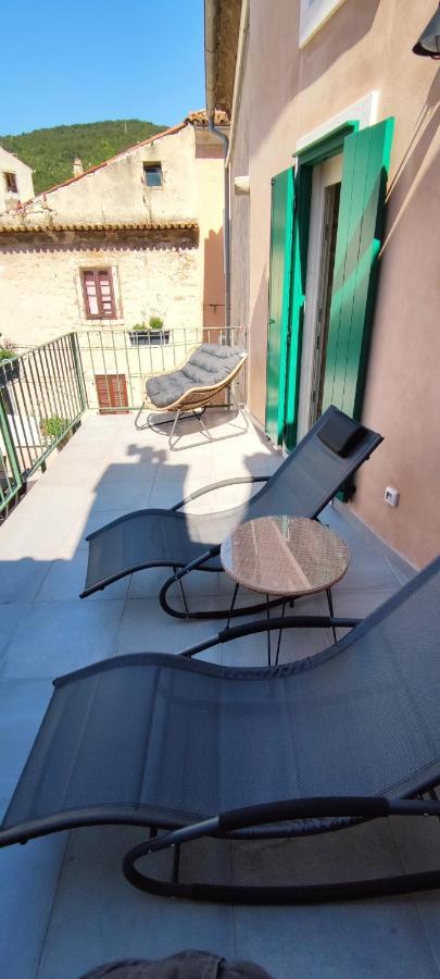 Luxury Apartment - Old Soul With A New Heart Cres Exterior photo